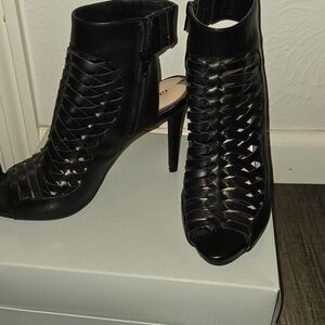Gianni Bini Black Peep-Toe Heels